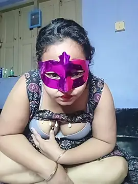 Naina1994 online show from July 15, 2026, 4:30 am