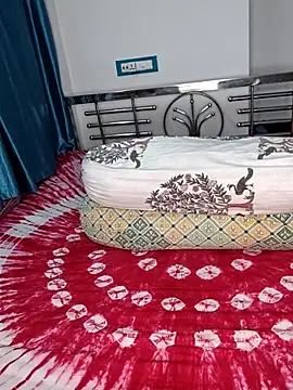 CamGirl Neha online show from May 27, 2026, 7:32 pm