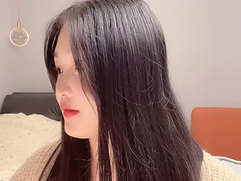 Snapshot of Tina686866 chatting on April 4, 2026, 11:28 am Tina686866 online show from April 4, 2026, 11:28 am