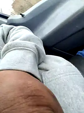 jlc069 online show from April 1, 2026, 2:58 pm