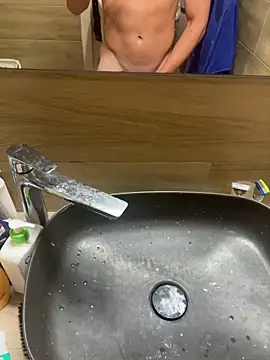 Snapshot of Marceau_rvl chatting on March 30, 2026, 8:54 pm Marceau rvl online show from March 30, 2026, 8:54 pm