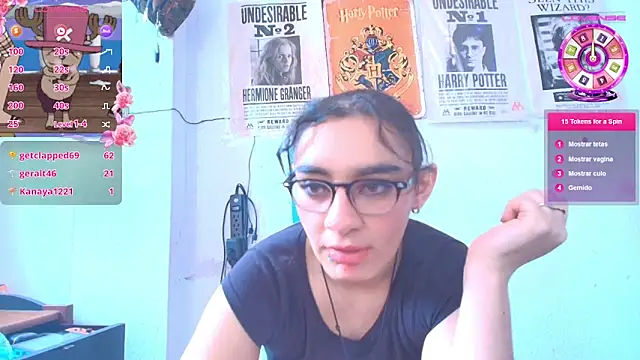 Snapshot of Ellaa_honey chatting on April 24, 2026, 2:19 pm Ellaa honey online show from April 24, 2026, 2:19 pm
