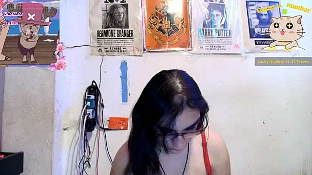 Snapshot of Ellaa_honey chatting on May 13, 2026, 2:40 am Ellaa honey online show from May 13, 2026, 2:40 am