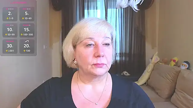 Snapshot of Milane_Milky chatting on April 7, 2026, 4:47 am Milane Milky online show from April 7, 2026, 4:47 am