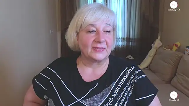 Snapshot of Milane_Milky chatting on May 7, 2026, 4:50 am Milane Milky online show from May 7, 2026, 4:50 am