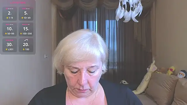 Snapshot of Milane_Milky chatting on April 14, 2026, 4:39 am Milane Milky online show from April 14, 2026, 4:39 am