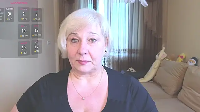 Snapshot of Milane_Milky chatting on April 17, 2026, 4:48 am Milane Milky online show from April 17, 2026, 4:48 am