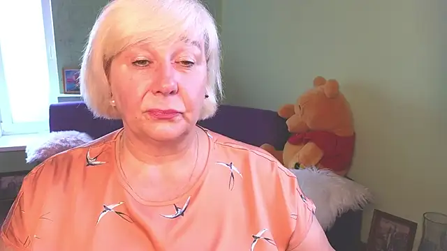 Snapshot of Milane_Milky chatting on June 2, 2026, 5:18 am Milane Milky online show from June 2, 2026, 5:18 am