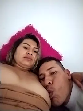 Esty-xxx online show from April 8, 2026, 9:05 pm