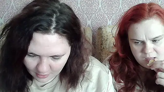 AmirahLaveyQx online show from April 4, 2026, 12:23 pm