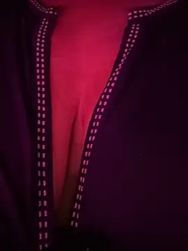 lustyapsarahhh online show from April 22, 2026, 6:36 pm