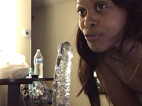 Ebonygodessa online show from April 5, 2026, 8:48 pm