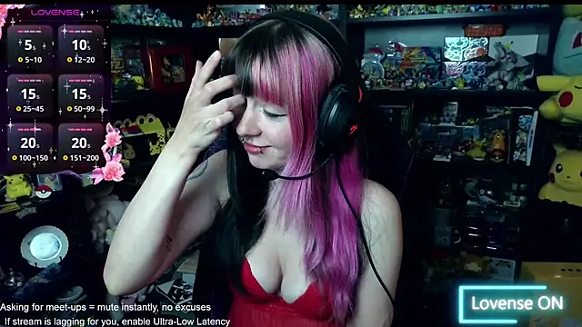 CutieTracer online show from June 14, 2026, 7:37 pm