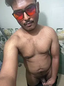Snapshot of fuckingmachine_telugu chatting on April 6, 2026, 7:37 pm fuckingmachine telugu online show from April 6, 2026, 7:37 pm