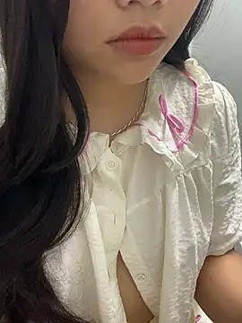 Snapshot of Rosecute11 chatting on April 26, 2026, 8:39 pm Rosecute11 online show from April 26, 2026, 8:39 pm
