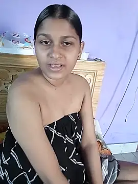 Snapshot of Jerin_Couple61 chatting on July 4, 2026, 8:53 am Jerin Couple61 online show from July 4, 2026, 8:53 am