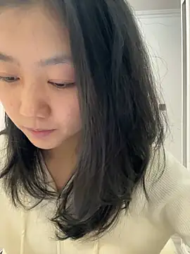 Snapshot of Shanshan_1267 chatting on April 14, 2026, 12:21 pm Shanshan 1267 online show from April 14, 2026, 12:21 pm