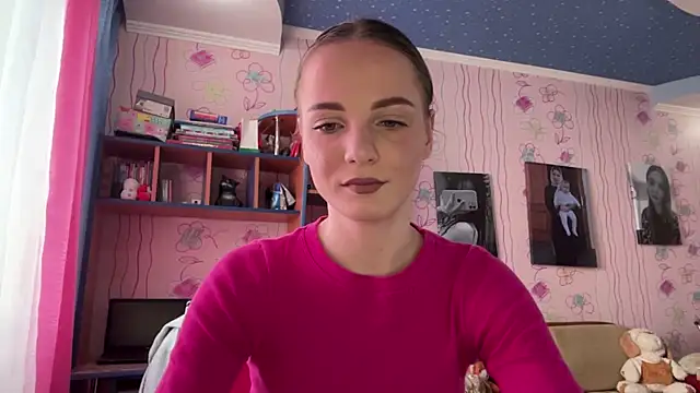 PastyGraciano online show from April 3, 2026, 5:25 am