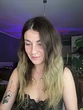 Snapshot of Rita_Tease chatting on July 7, 2026, 7:06 pm Rita Tease online show from July 7, 2026, 7:06 pm