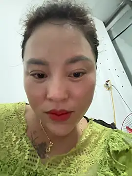 Snapshot of Lina-Naughty chatting on July 10, 2026, 3:45 pm Lina-Naughty online show from July 10, 2026, 3:45 pm