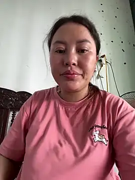 Snapshot of Lina-Naughty chatting on June 12, 2026, 9:29 am Lina-Naughty online show from June 12, 2026, 9:29 am