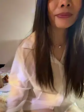 Snapshot of Xiaoyunduo1 chatting on April 28, 2026, 5:06 pm Xiaoyunduo1 online show from April 28, 2026, 5:06 pm