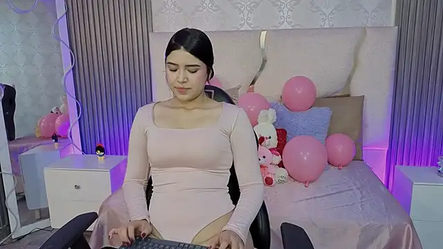 ELA TAY1 online show from April 18, 2026, 7:58 pm