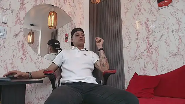 Snapshot of Brent_Storne2 chatting on April 2, 2026, 1:29 pm Brent Storne2 online show from April 2, 2026, 1:29 pm