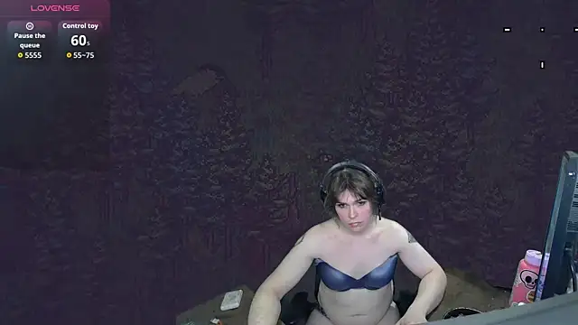 MsValentinaNoire online show from April 7, 2026, 8:10 pm