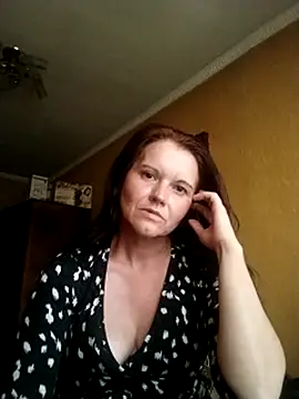 Snapshot of VeronikaLogan chatting on July 2, 2026, 1:28 pm VeronikaLogan online show from July 2, 2026, 1:28 pm