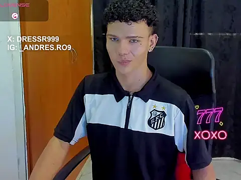 sebascuterouss online show from April 30, 2026, 8:57 pm