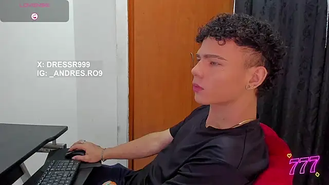 sebascuterouss online show from June 9, 2026, 2:40 pm