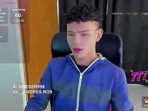sebascuterouss online show from April 25, 2026, 2:14 pm