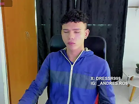 sebascuterouss online show from April 21, 2026, 12:45 pm
