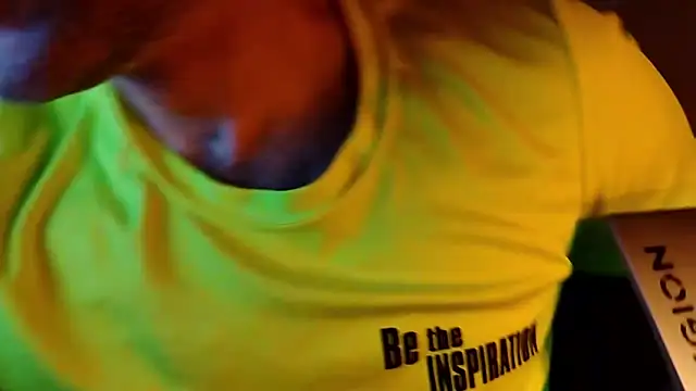 barebearstudio online show from April 1, 2026, 9:21 am