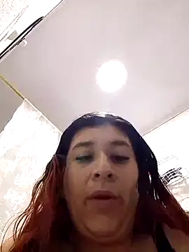 Snapshot of ShelsyCurvesPriv chatting on April 5, 2026, 3:24 am ShelsyCurvesPriv online show from April 5, 2026, 3:24 am