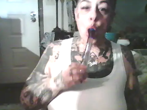 Snapshot of Kitty_bang chatting on April 23, 2026, 3:13 am Kitty bang online show from April 23, 2026, 3:13 am