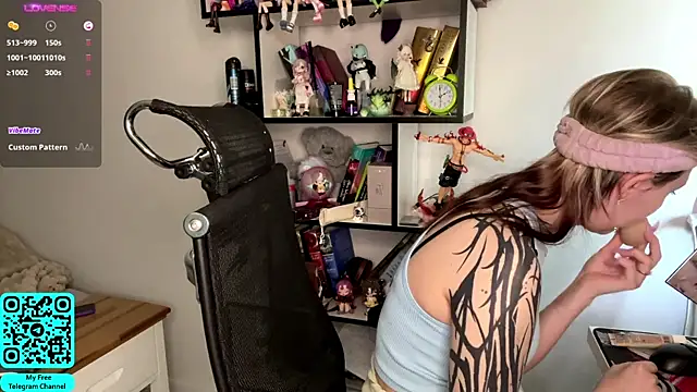 MadalynNosel online show from May 8, 2026, 7:12 am
