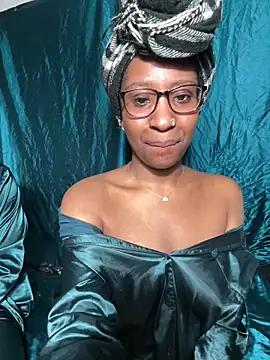 Fijixxxx online show from April 16, 2026, 4:24 am