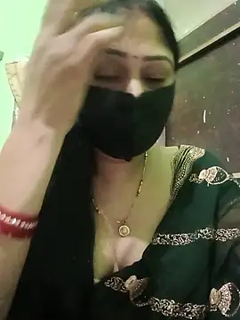 Snapshot of Pinki-girl chatting on June 5, 2026, 7:14 am Pinki-girl online show from June 5, 2026, 7:14 am