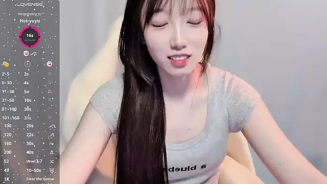 luckyuyu66 online show from May 3, 2026, 2:42 pm