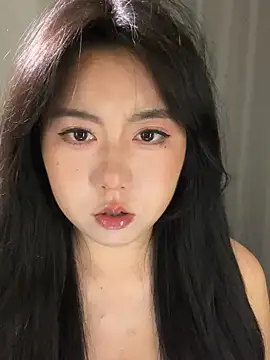 ooooBaby129 online show from April 3, 2026, 12:11 pm