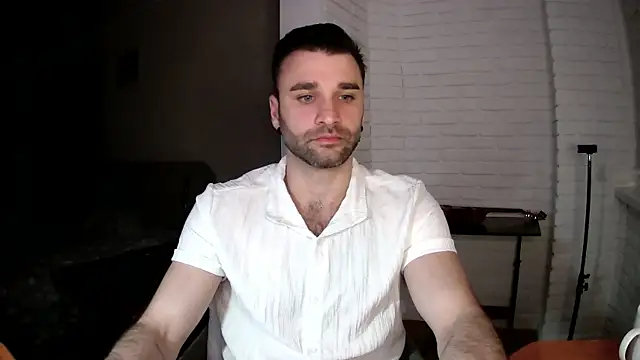 Snapshot of DaddySlava chatting on April 23, 2026, 6:20 pm DaddySlava online show from April 23, 2026, 6:20 pm