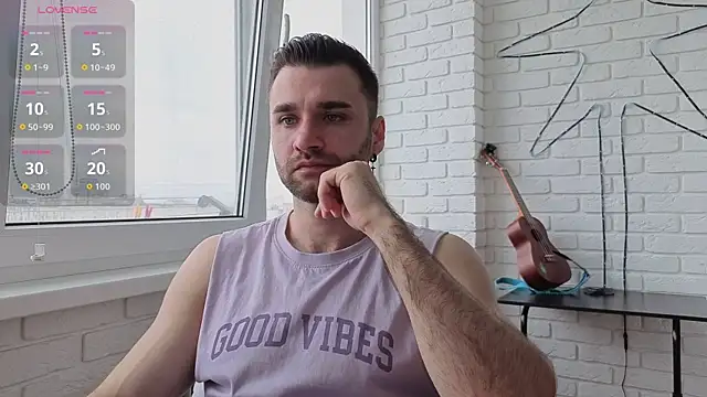 Snapshot of DaddySlava chatting on May 12, 2026, 12:22 pm DaddySlava online show from May 12, 2026, 12:22 pm