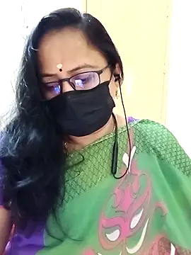 Snapshot of monisha_cam chatting on April 11, 2026, 7:56 am monisha cam online show from April 11, 2026, 7:56 am
