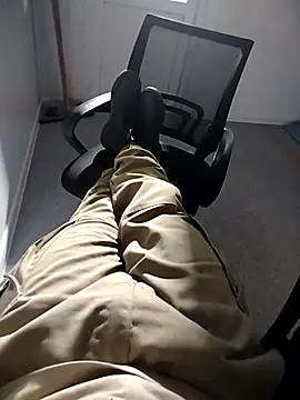 samosa7678 online show from April 17, 2026, 12:57 am