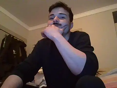 Snapshot of Hayat2Bilet chatting on April 4, 2026, 8:37 pm Hayat2Bilet online show from April 4, 2026, 8:37 pm