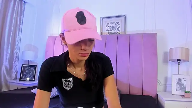 Alexa fox669 online show from July 9, 2026, 1:54 pm