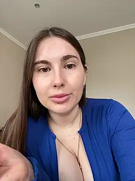 Snapshot of Lindasix chatting on May 18, 2026, 7:24 am Lindasix online show from May 18, 2026, 7:24 am