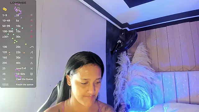 LexiAdamss online show from June 11, 2026, 12:13 pm